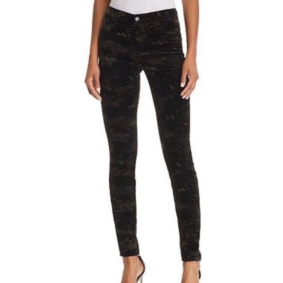 ⚪️ J brand Camo skinny jeans - Picture 1 of 12